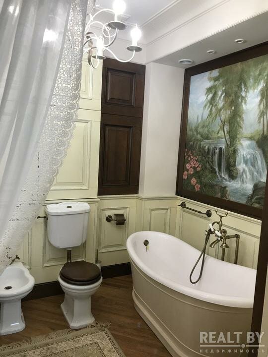 ванная комната в стиле классика в квартире фото