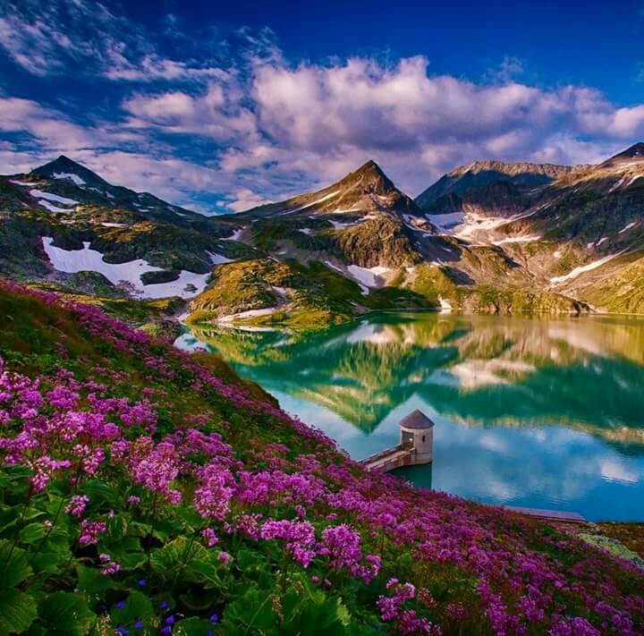 весна в горах фото