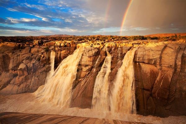 водопад ауграбис в африке фото