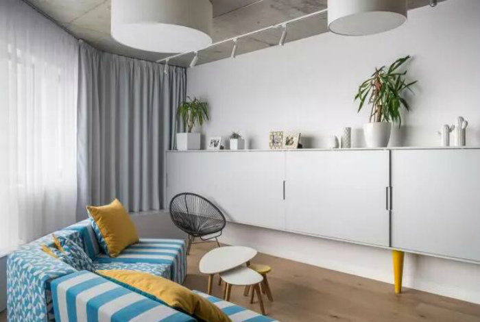white apartment фото
