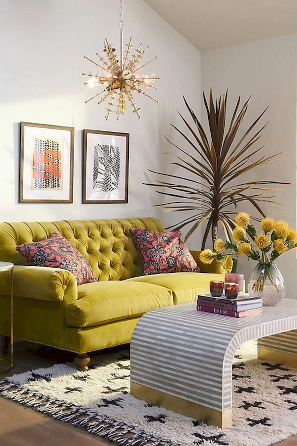 yellow sofa living room фото