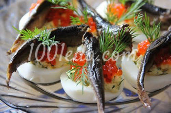 закуска из яиц со шпротами и икрой фото