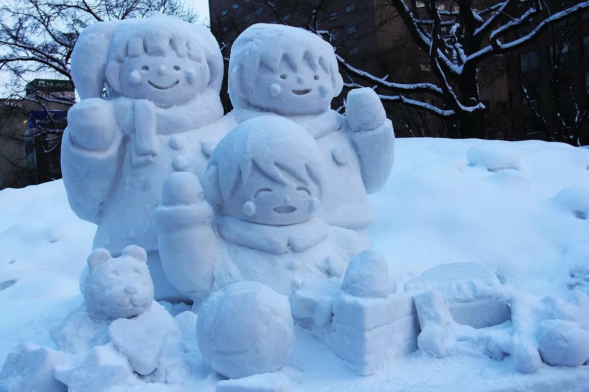 зимние скульптуры из снега фото
