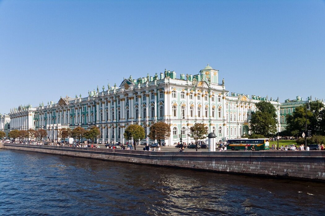 зимний дворец в санкт петербурге фото