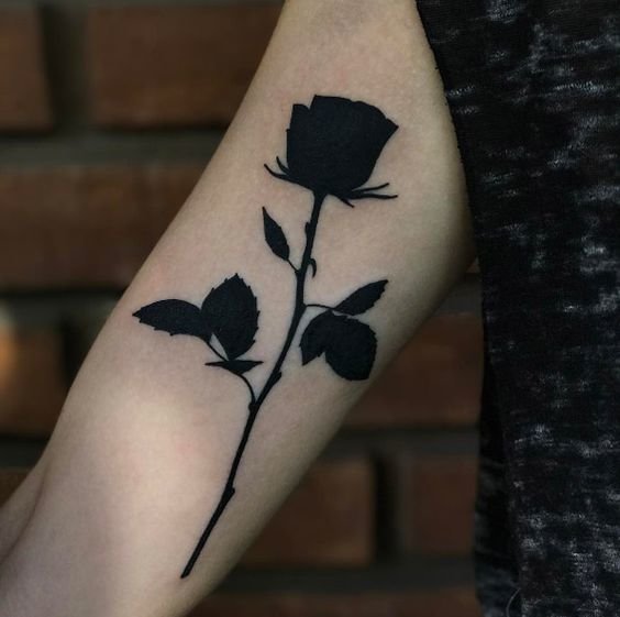 blackwork tattoo розы фото