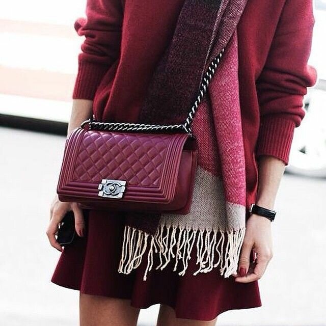 chanel бордовая сумка фото