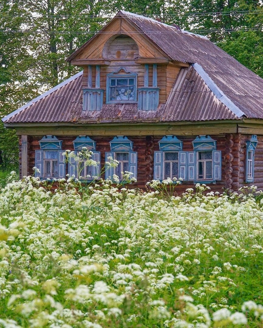 деревенский домик фото
