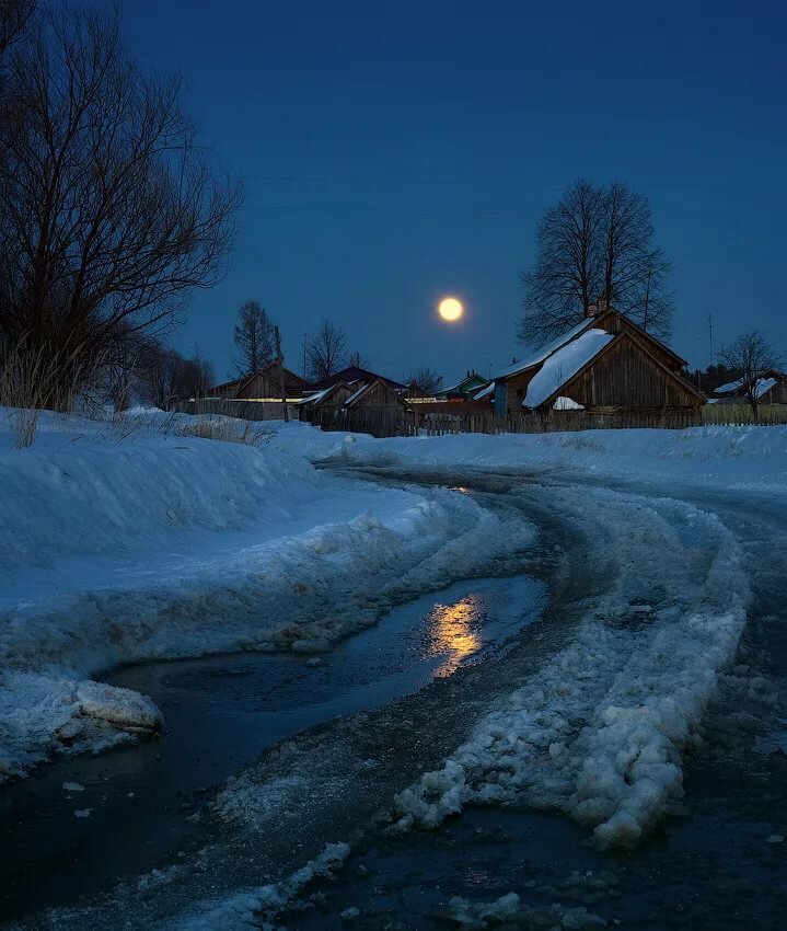 деревня зимой ночью фото
