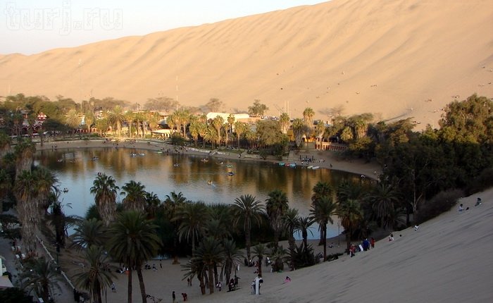 huacachina оазис в перу фото