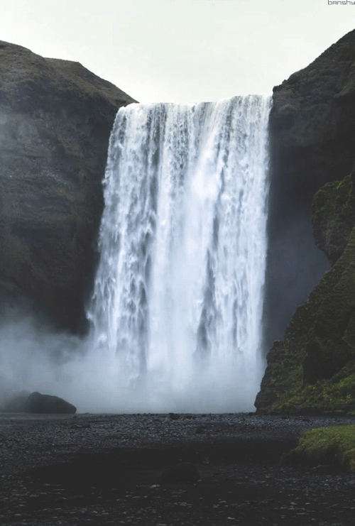 красивые водопады исландии гиф фото