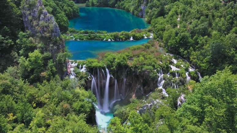 Плитвицкие озёра фото