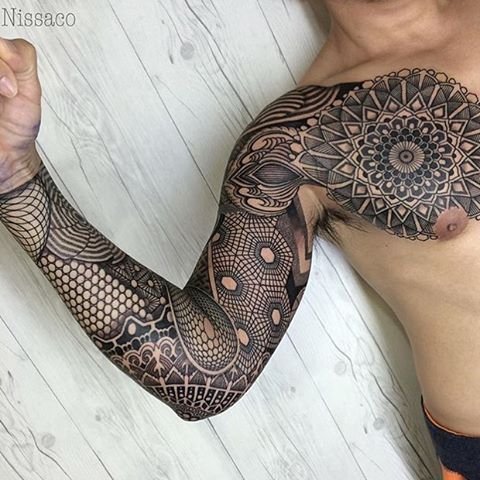 рукав блэкворк мандала фото