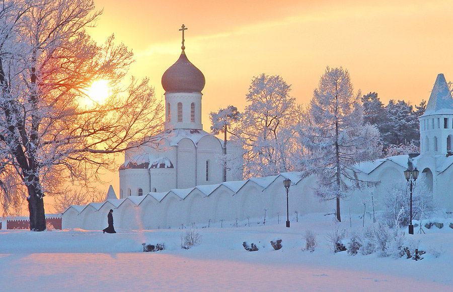 русские храмы зимой фото