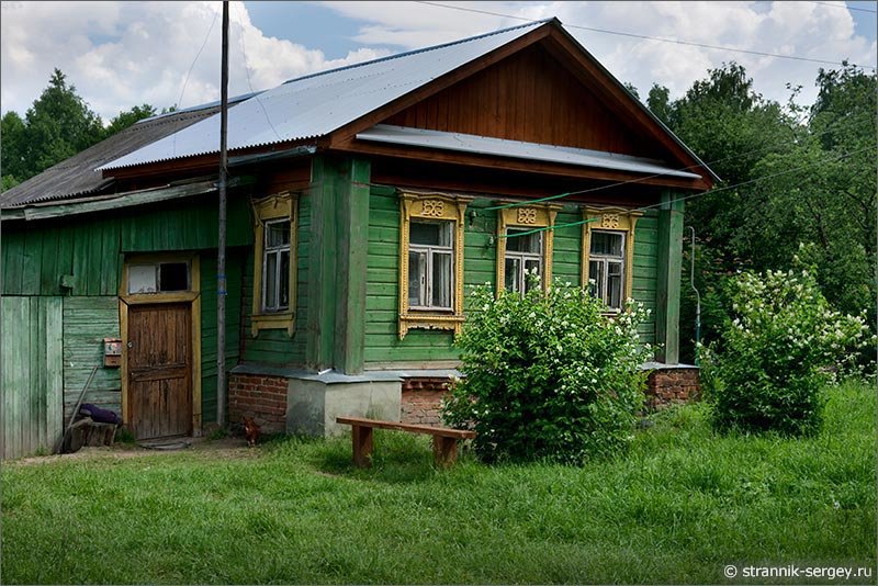 старенький домик в деревне фото