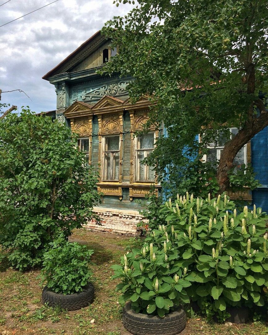 старый дом деревня старый сад фото