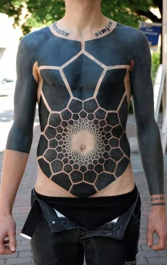 тату blackwork тело фото