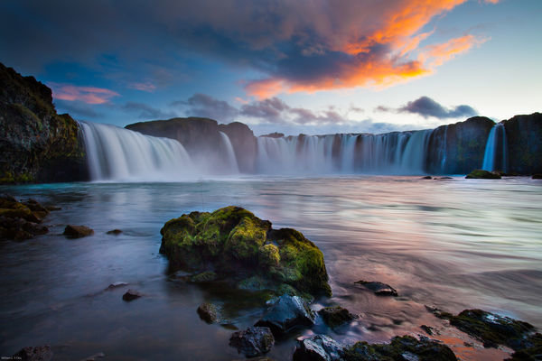 водопад годафосс исландия фото