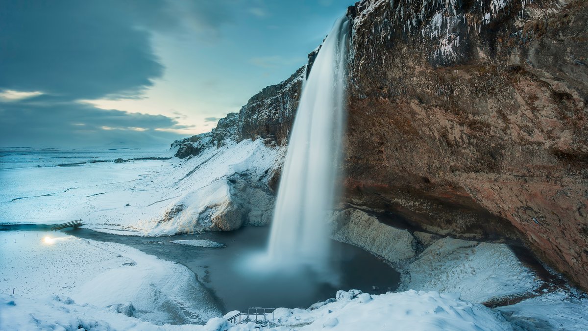 водопады исландии зима фото