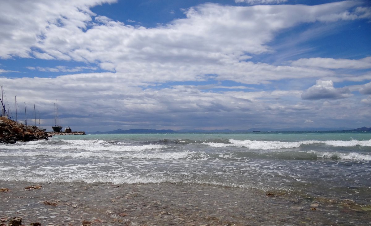 волны черного моря фото